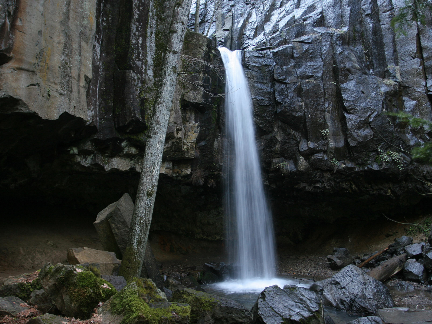 Hedge Creek Falls 