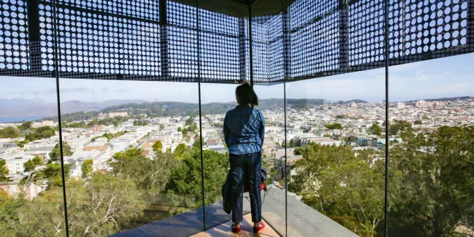 2023 California Visitor's Guide, Free Things, DeYoung Museum Observation Deck