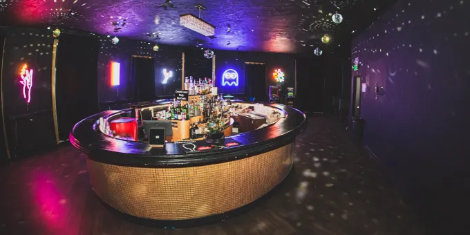10 Hottest Bars in Los Angeles, Catch One